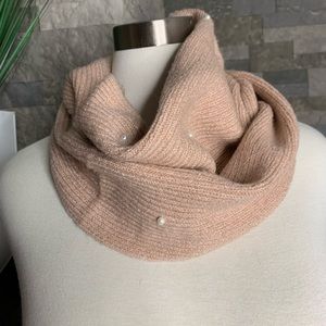 Infinity scarf